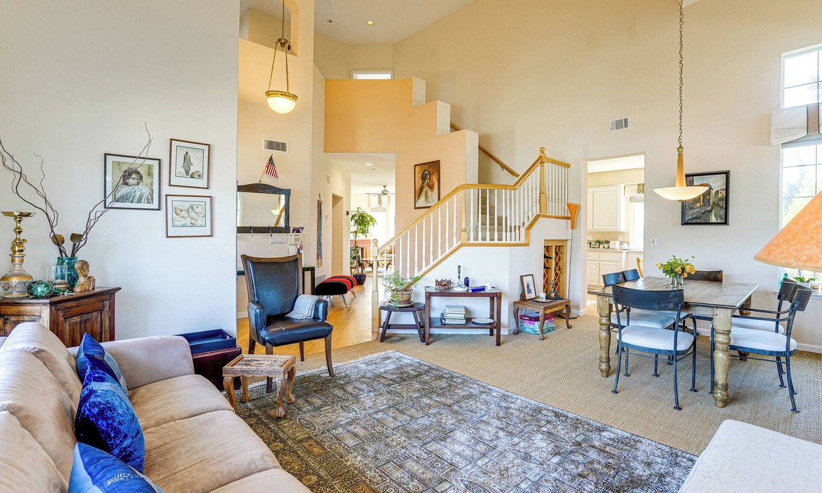 Alameda House | 1 Block to Bay: Pet-Friendly Retreat in Alameda!