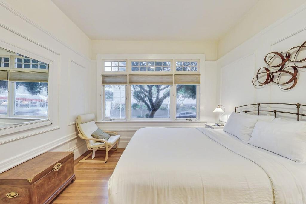 Pacific Heights House | 1BR Condo Heart of Pac Heights WD Walk Score 97