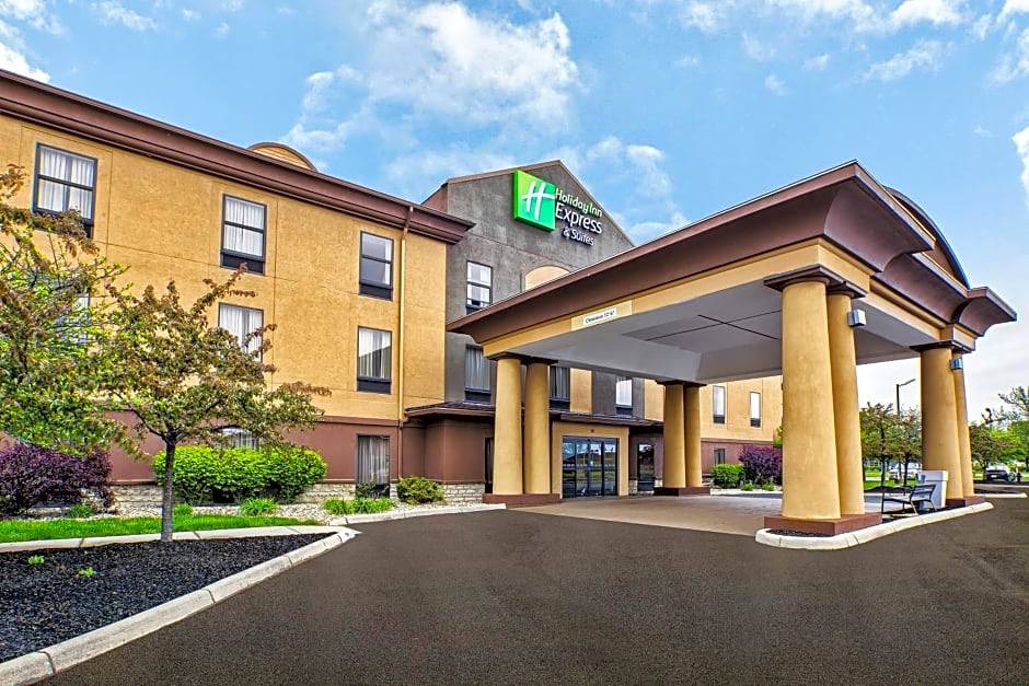 Marysville Hotel | 2-Star Hotel ∙ Holiday Inn Express Hotel and Suites Marysville, an IHG Hotel