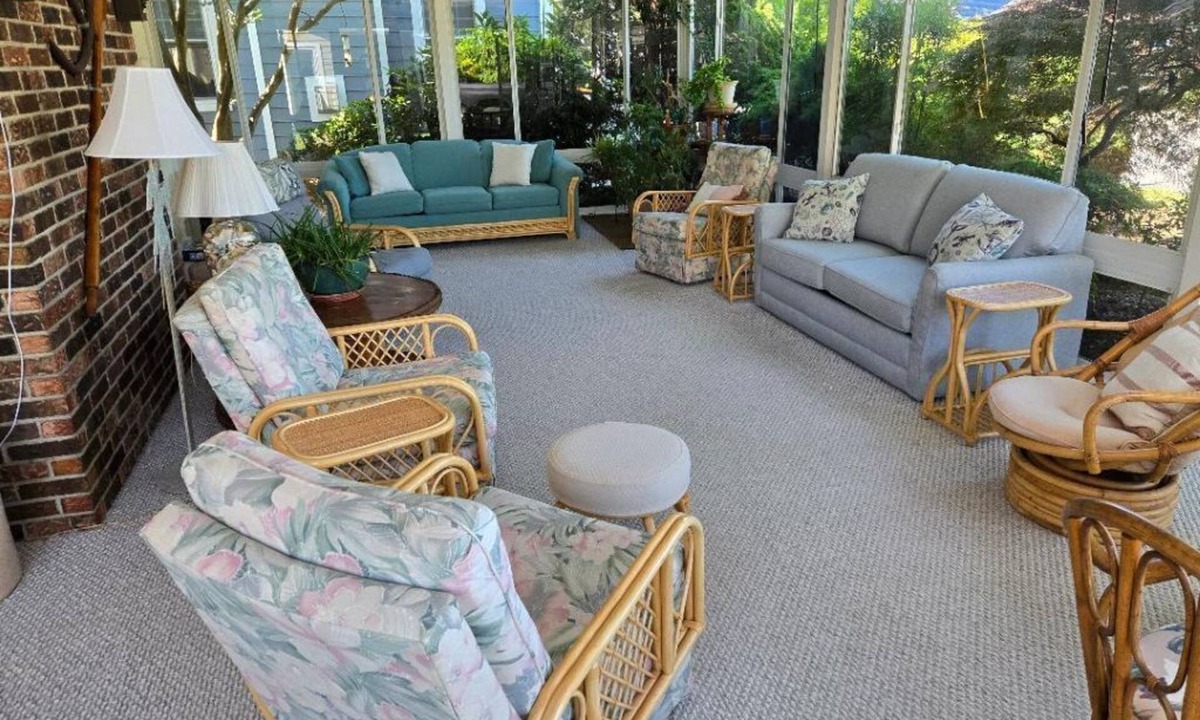 Country Club Estates House | 20% discount on your beach getaway! Sleeps 10. Near the beach and boardwalk.