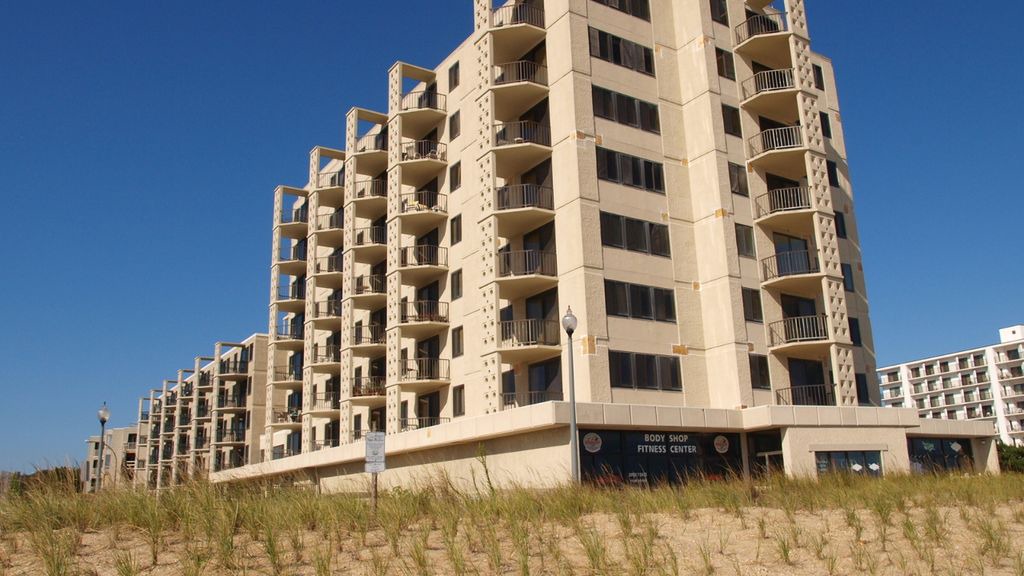 Rehoboth Beach Apartment | #204 Ocean Front Condo, 2 Bedroom, 1 Bath, One Virginia Avenue, Rehoboth Beach DE