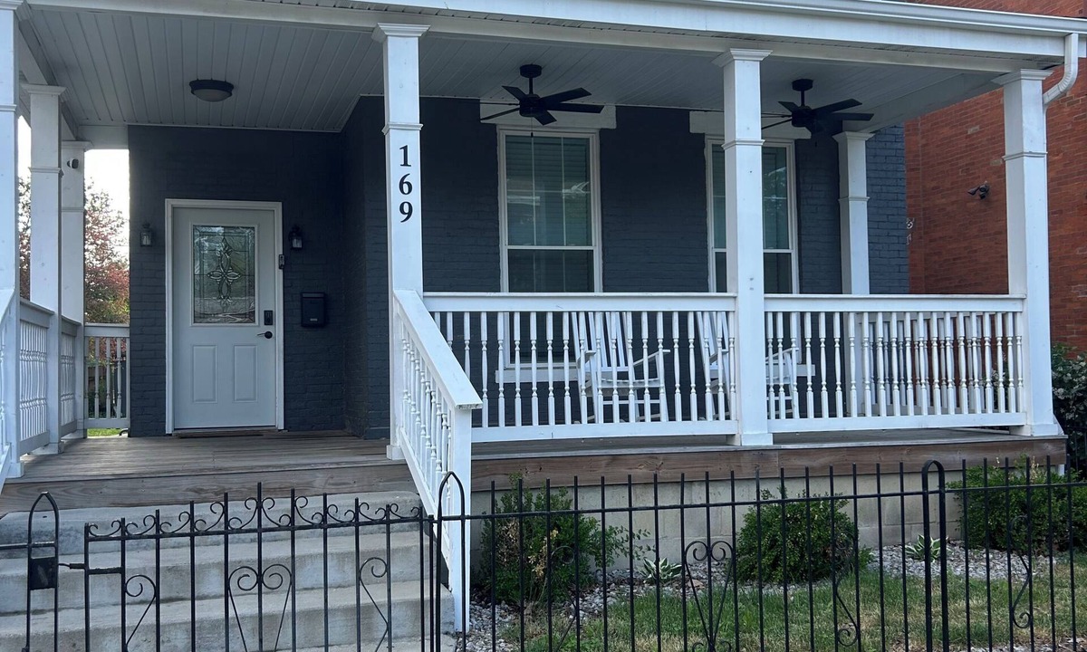 Olde Towne East House | 3-bedroom house in historic area and view of downtown Columbus !