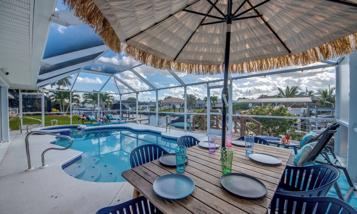 Caloosahatchee House | 4 Bdrm, Bright and Spacious! 21 reviews,Villa 20
