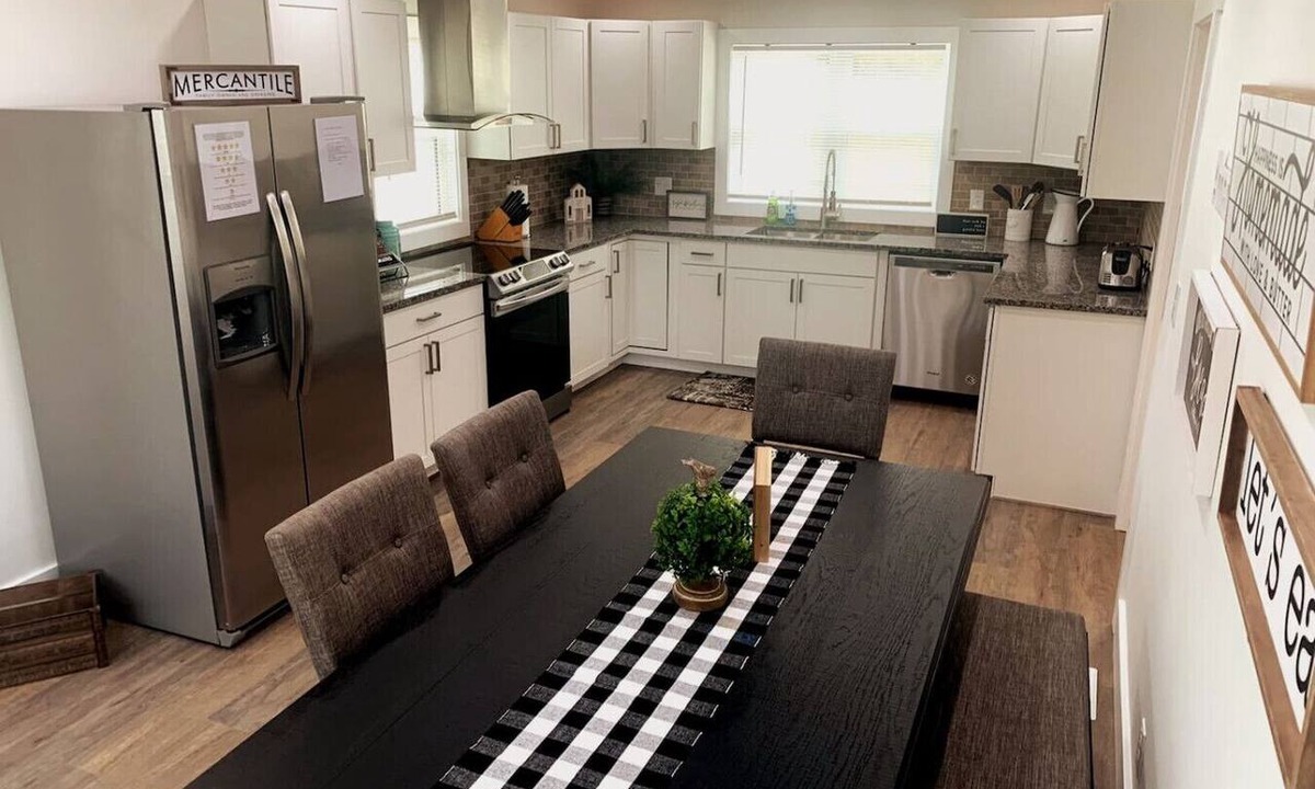 Otterbien Home House | 4936 Cincinnati Dayton Road · Remodeled Farm House with Plenty of Charm