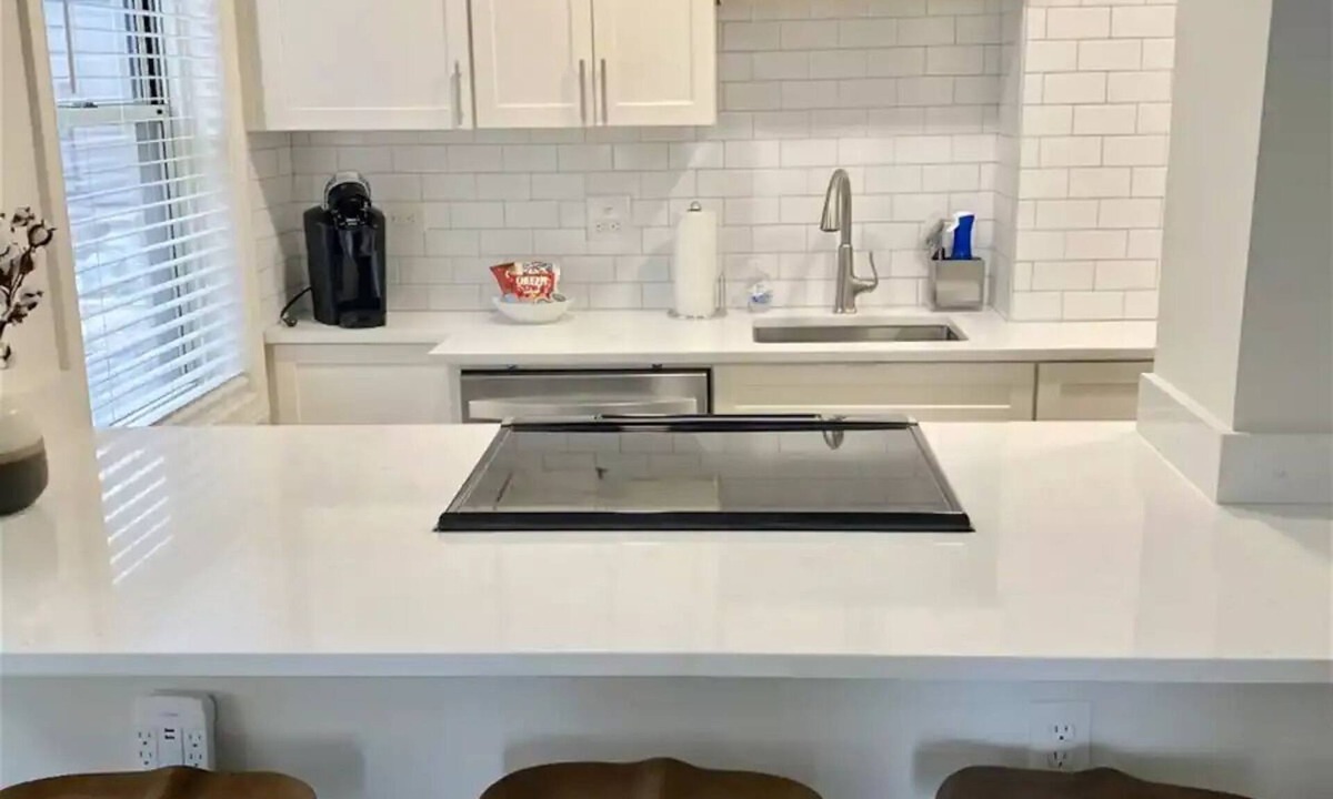 Peachtree Center Condo | 6K Stunning New Modern Condo w/Private Balcony