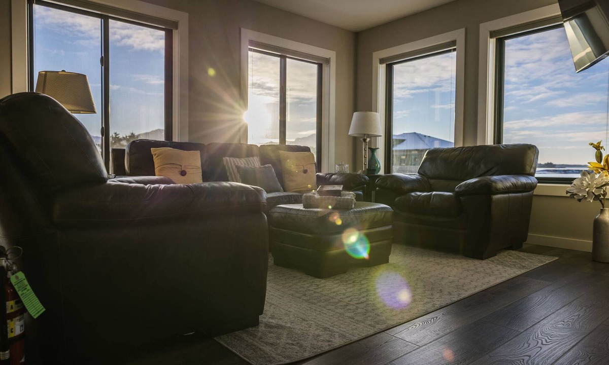 Sitka House | 730 Alice Loop: 3 BR, 2 BA Duplex in Sitka, Sleeps 6