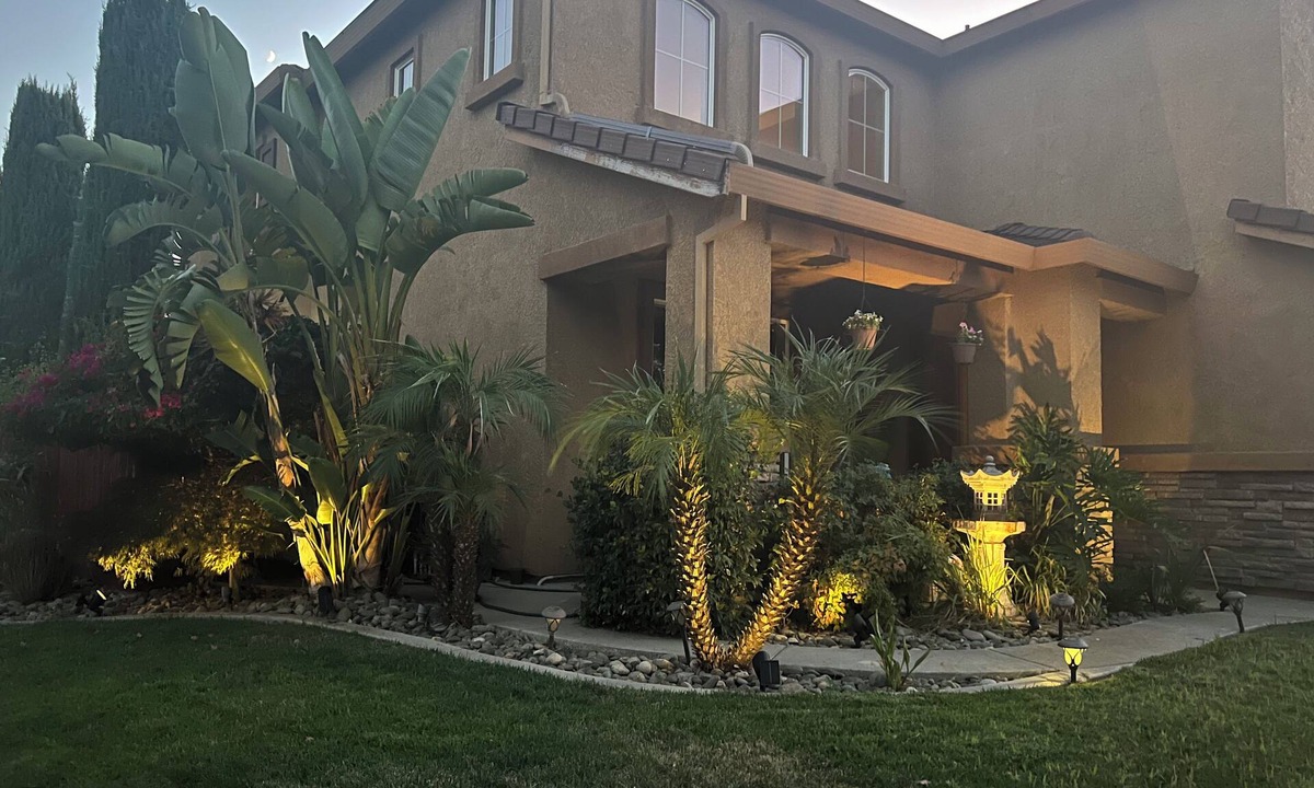 Stockton House | A Home Away from Home !