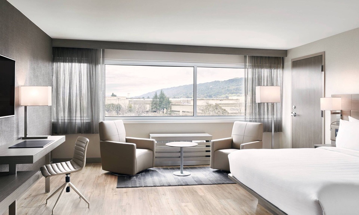 Pleasanton Hotel | AC Hotel by Marriott Pleasanton