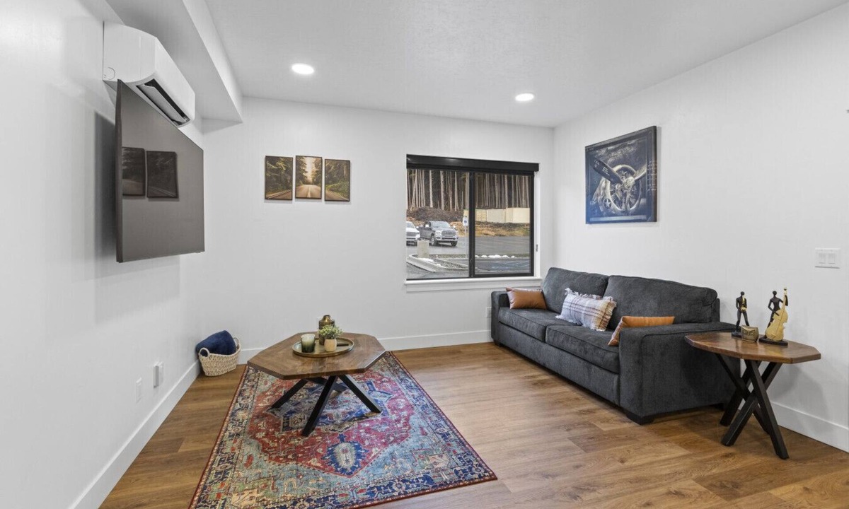 Juneau Apartment | Accessible, Comfort, Convenient Location 106