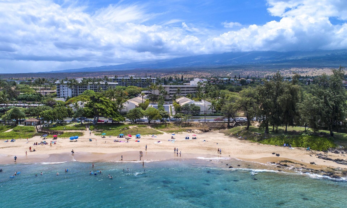 Kihei Hotel | AEI at Maui Banyan