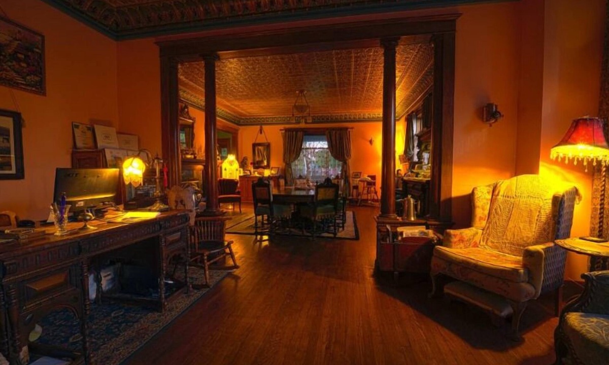 Fairbanks Bed & Breakfast | Alaska Heritage House Bed and Breakfast