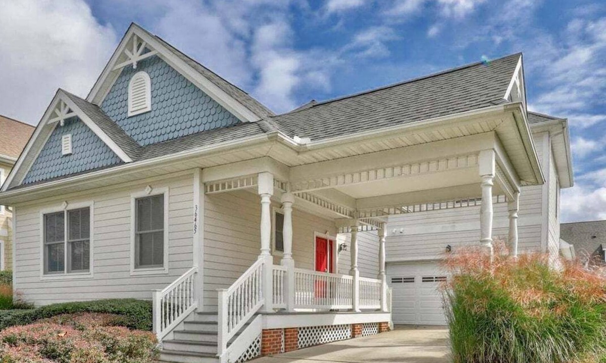 The Commons House | Bayside Resort * New Listing * 5BR home w 2 Maste