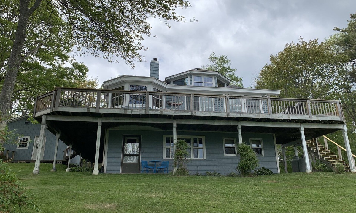 Harpswell House | Beautiful house on the Harpswell Peninsula over looking Casco Bay