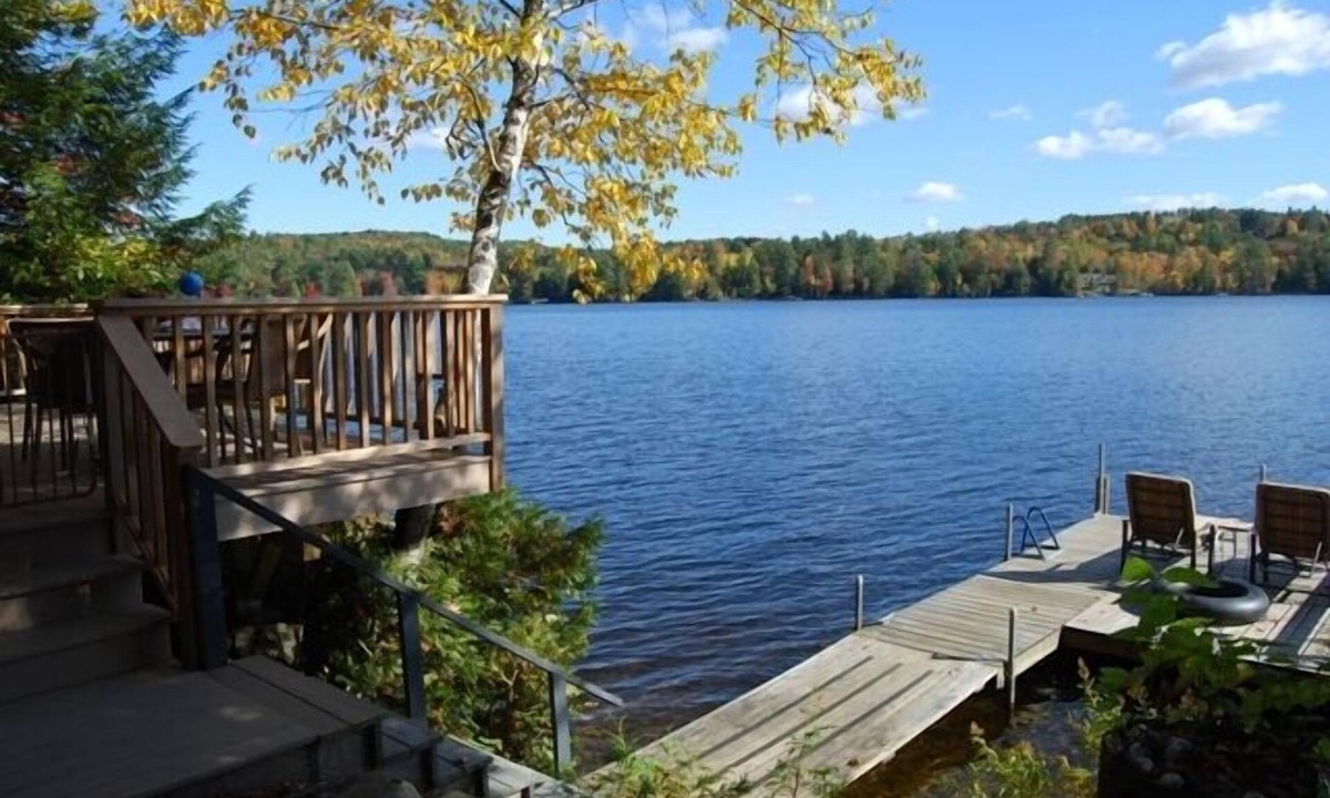Norway House | Beautiful Lakefront Home in Western Maine Mountains