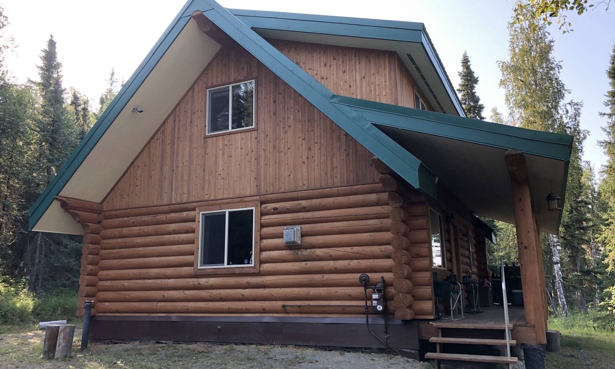 Sterling Cabin | Beautiful Log Cabin Retreat. Access Kenai River-Bings Landing State Park