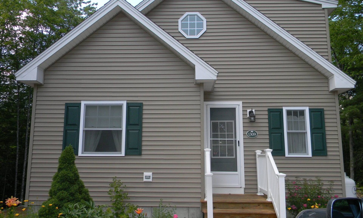 South Casco House | Beautiful Pt Sebago Home - SAVE 10% August 16-23,2026 still available