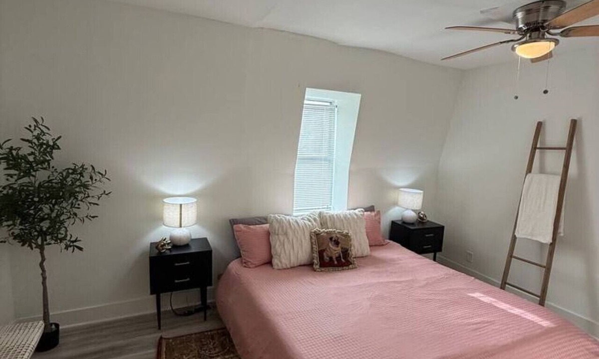 Benton Park Apartment | Benton Park Gem - MO3S