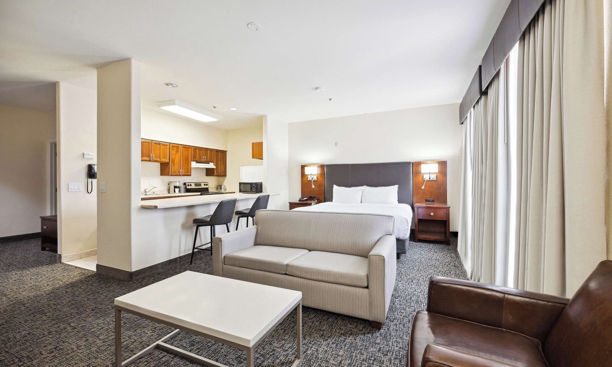 Montrose Hotel | Best Western Plus Downtown Inn & Suites