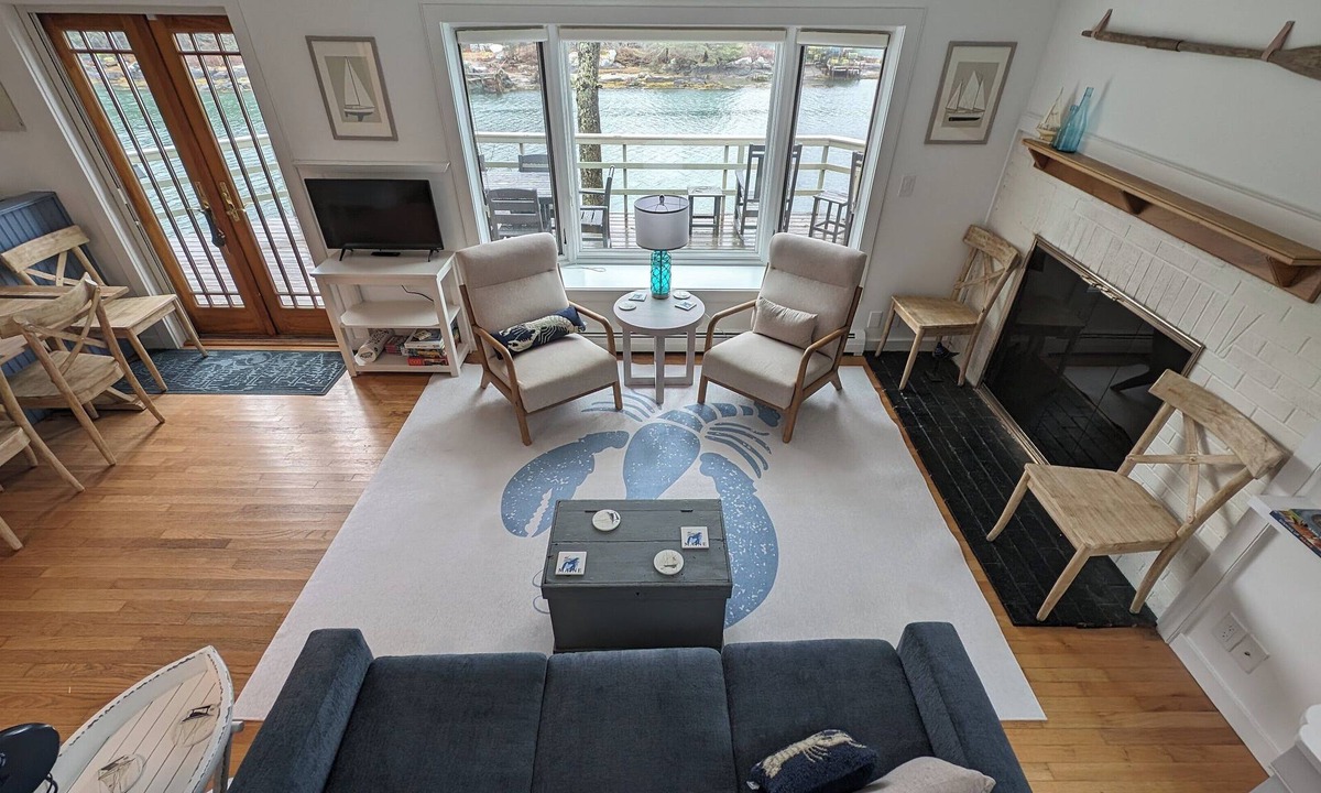 Sebascodegan Island House | Blue Lobster! 2-BR/1.5 BA with Heat, AC, Deck and Seasonal Dock in Harpswell