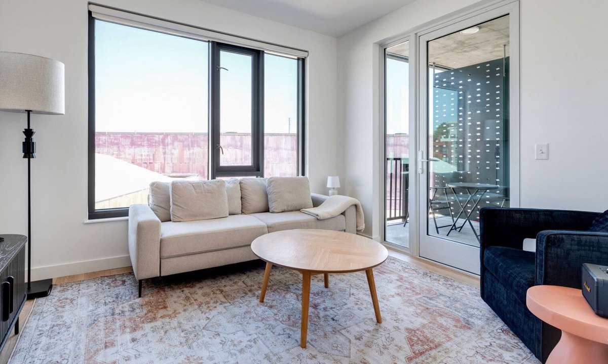 Potrero Hill Apartment | Blueground | Potrero Hill, rooftop, nr Potrero Hill Park