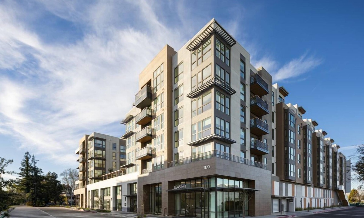Mountain View Condo | Bright Avelle 2BR Condo | Family Friendly, Pool & Hot Tub