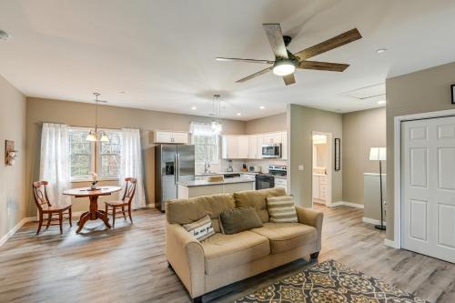 Kingston Springs House | Bright Kingston Springs Home < 22 Mi to Nashville