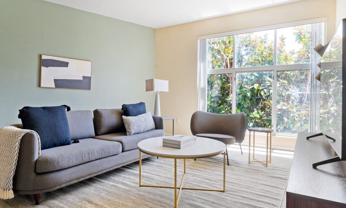 South San Francisco Apartment | Bright South SF 1BR w/ W/D, Gym, Pool, next to BART & TJ, by Blueground