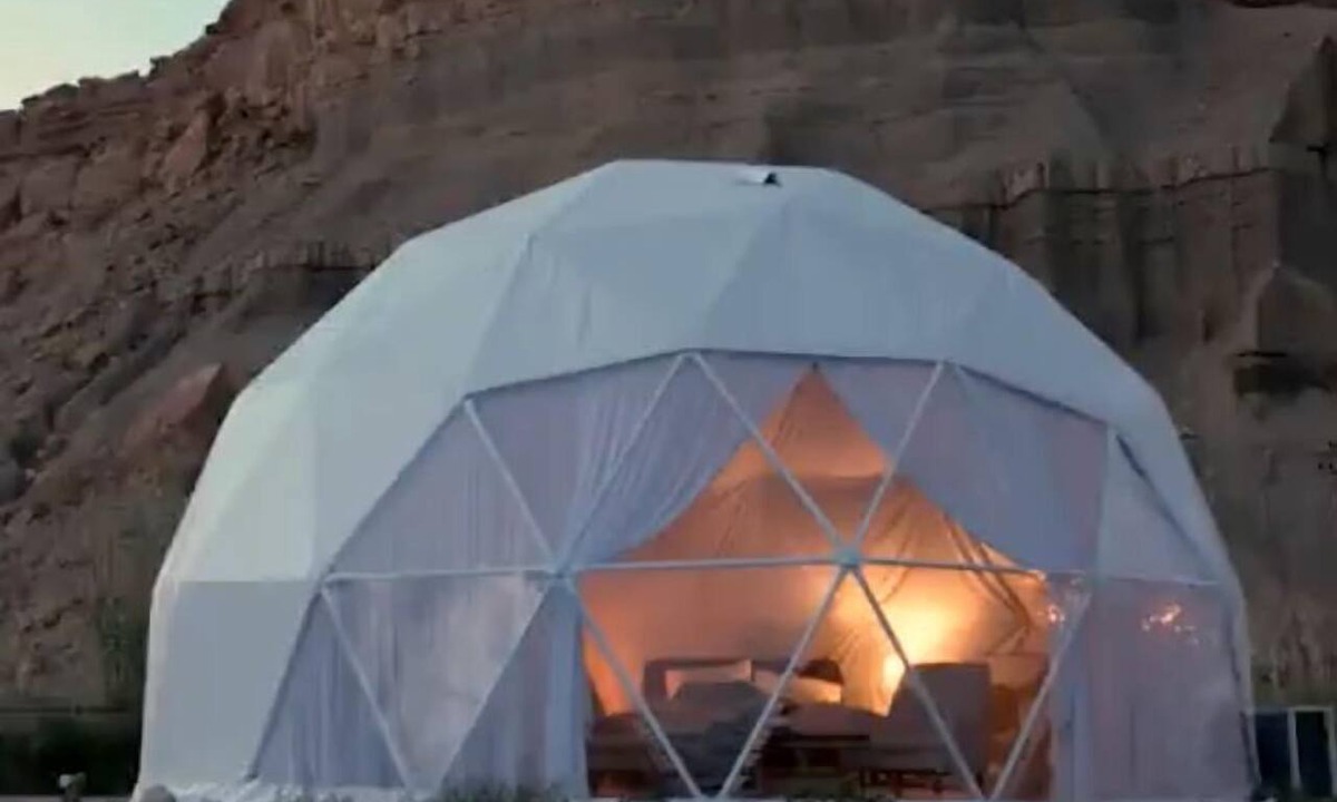 Torrey Cabin | Capitol Reef Glamping Getaway: Beautiful Pet-Friendly Dome near Hanksville, Utah