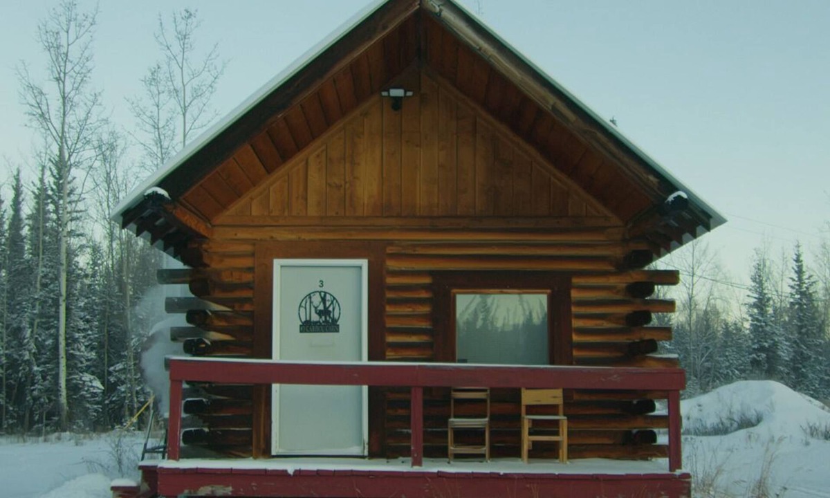 Deltana Cabin | Caribou Cabin -Rustic Cabin with Sauna