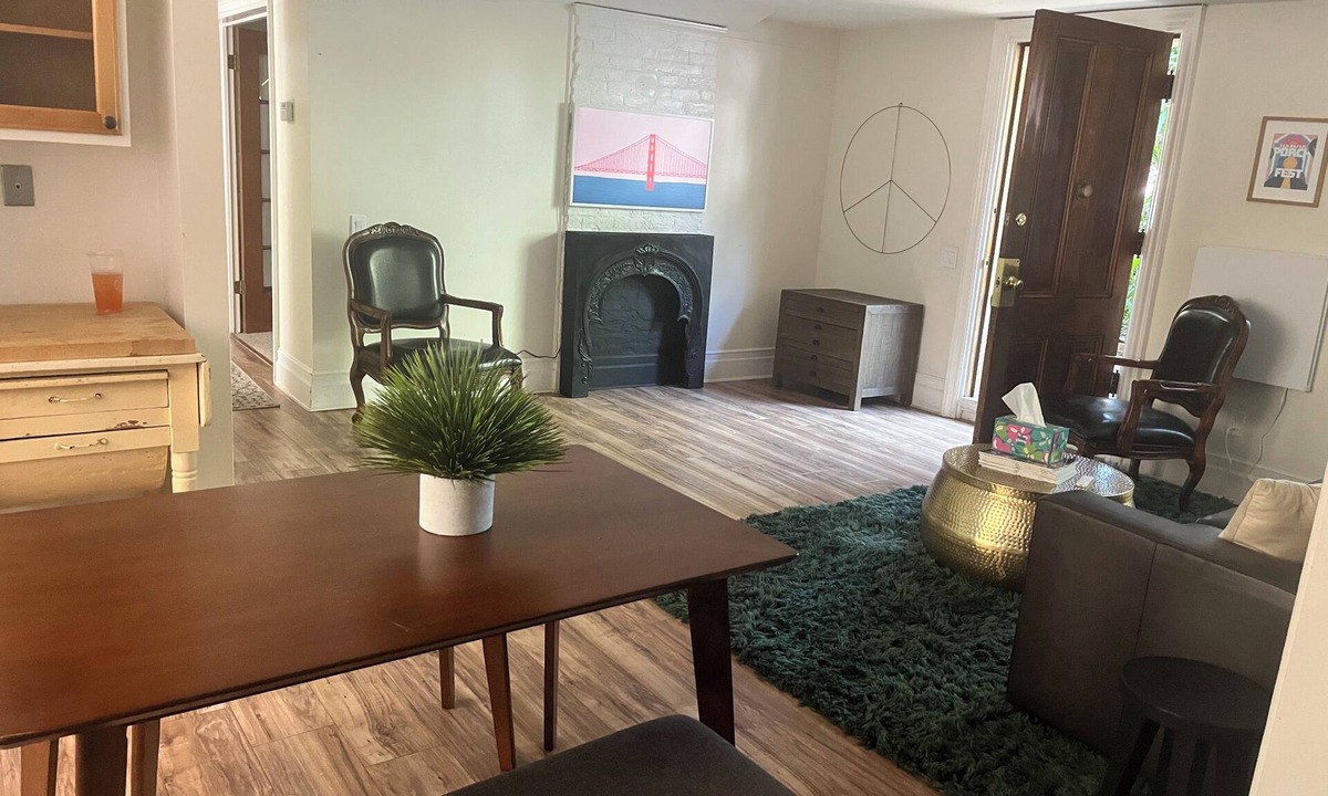 San Rafael House | Charming 2.5 bedroom 1 bath house with Heated floor, WiFi in peaceful San Rafael