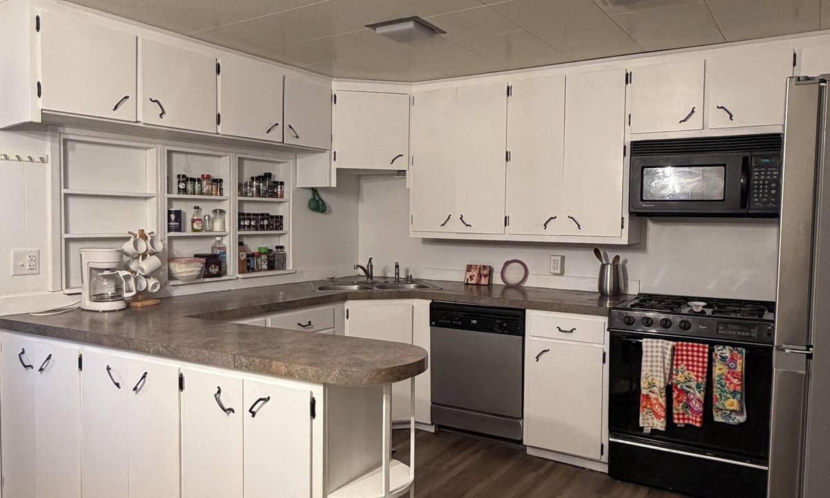 Wasilla Apartment | Charming 2-bedroom apartment in Wasilla perfect for your getaway