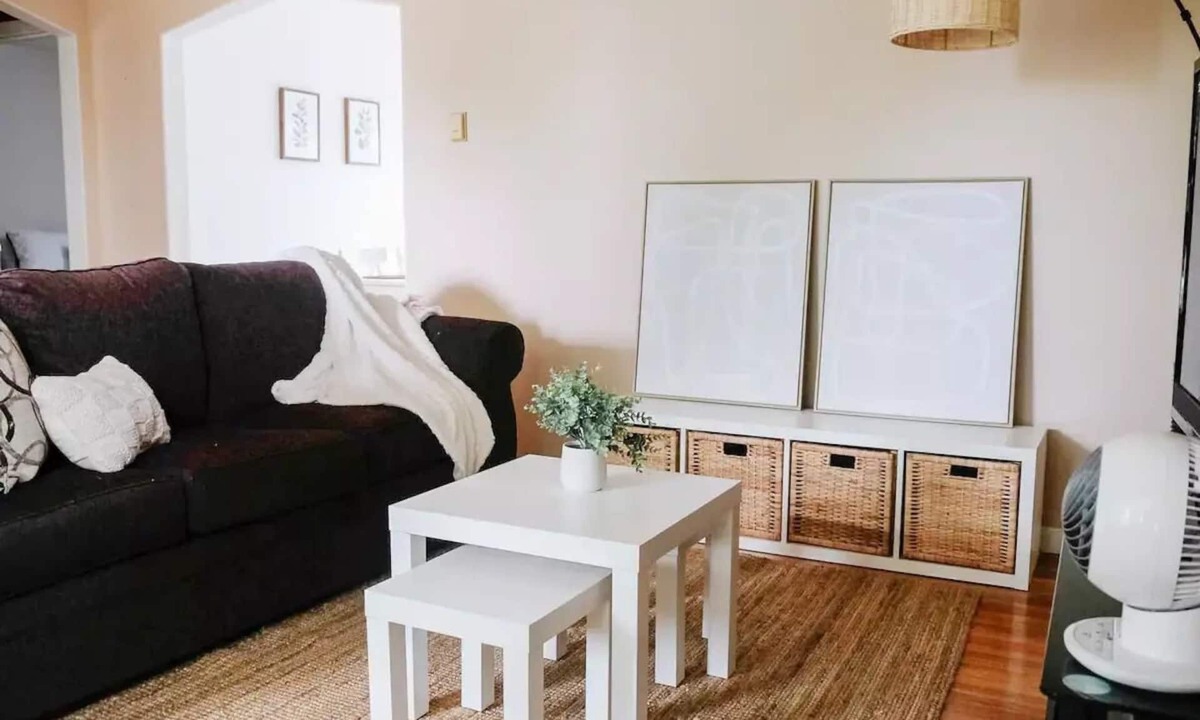 Vallejo House | Charming 2-bedroom home in quiet neighborhood
