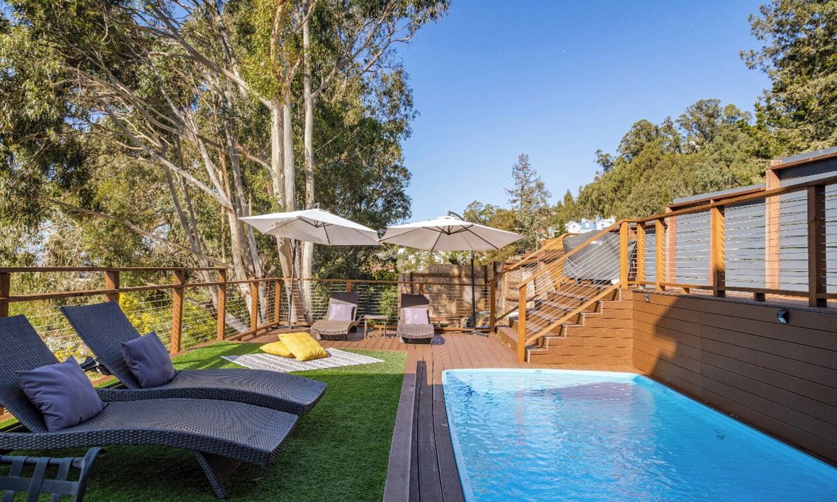 Leona Heights House | Charming 4-bedroom House With Pool and The Best Views in Oakland!