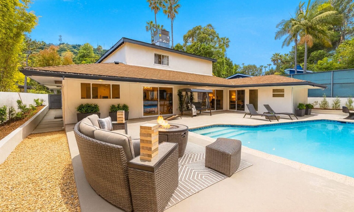 Hollywood Hills House | Charming Hollywood Hills Villa: Heated Pool, Unique Design, Peaceful and Private