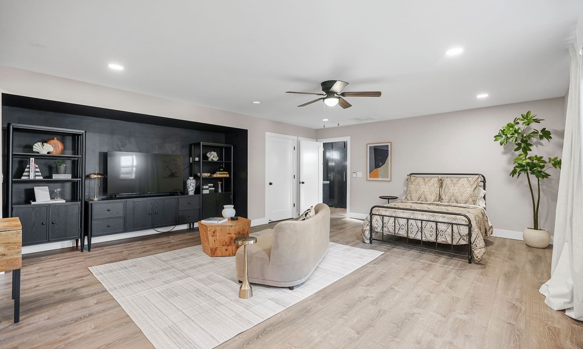 Turlock Apartment | Charming professionally designed studio in pleasant Turlock
