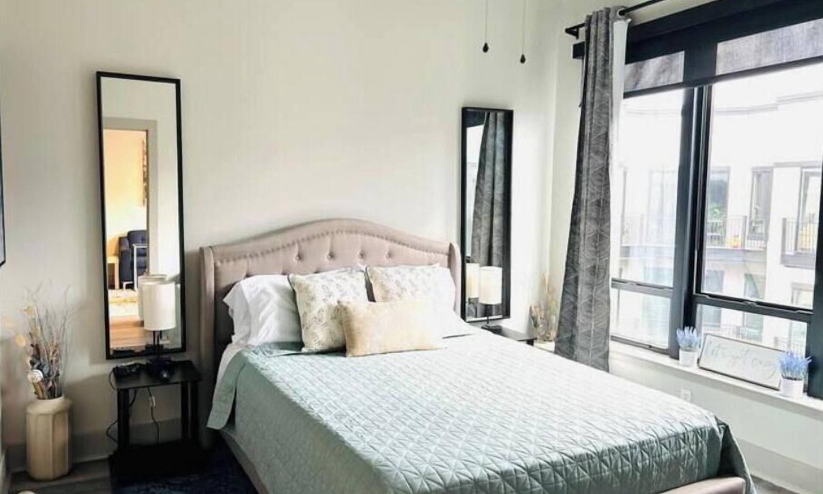 Canton Apartment | Chic & Central 1BR Ideal for Work & Leisure Stay