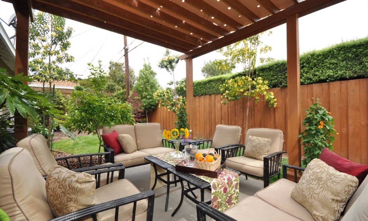 Blossom Valley House | Clean Bright Home in Ideal Location with EV Charger