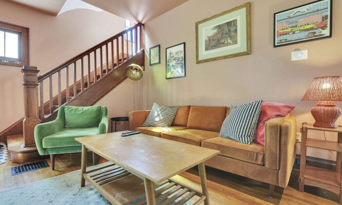 Clintonville House | Columbus: West Como Gardens