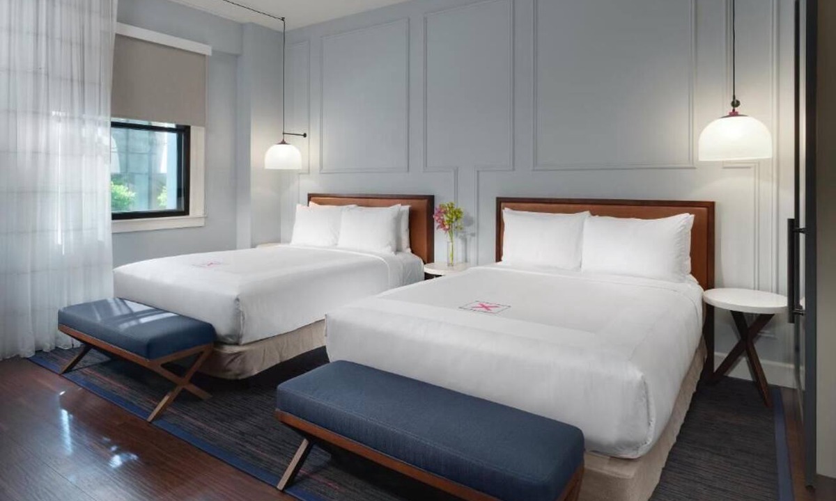 Tenderloin Hotel | Contemporary Suite in San Francisco, Axiom Hotel, Meta Queen | 2 units