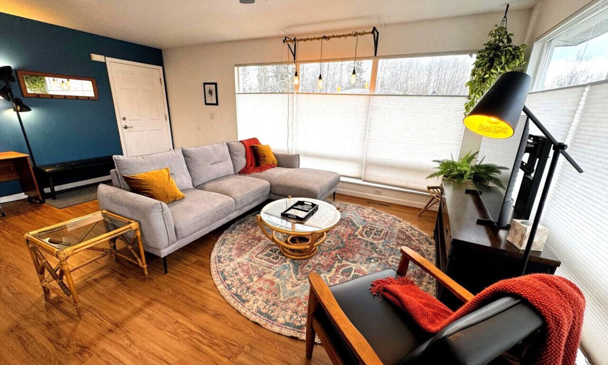 Downtown Anchorage Apartment | Convenient Anchorage Loft near Downtown, Restaurants, Airport, and Trails