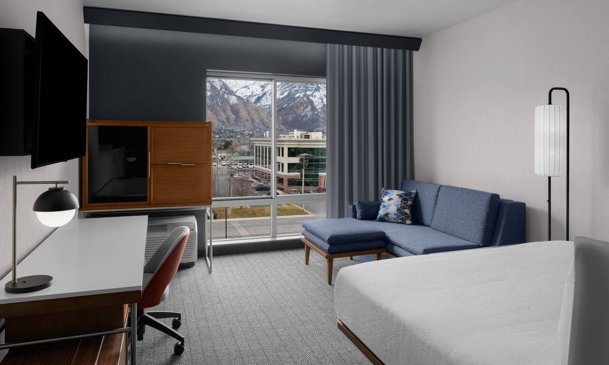 Hillcrest Hotel | Courtyard by Marriott Orem University Place
