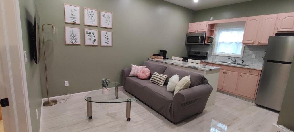 Delaware Apartment | Cozy Downtown Loft Apartment