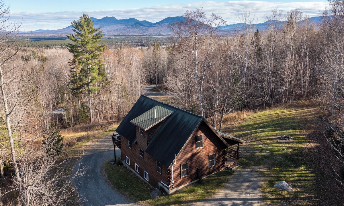 Franklin County House | Cozy mountain cabin near Sugarloaf—your four‑season adventure escape