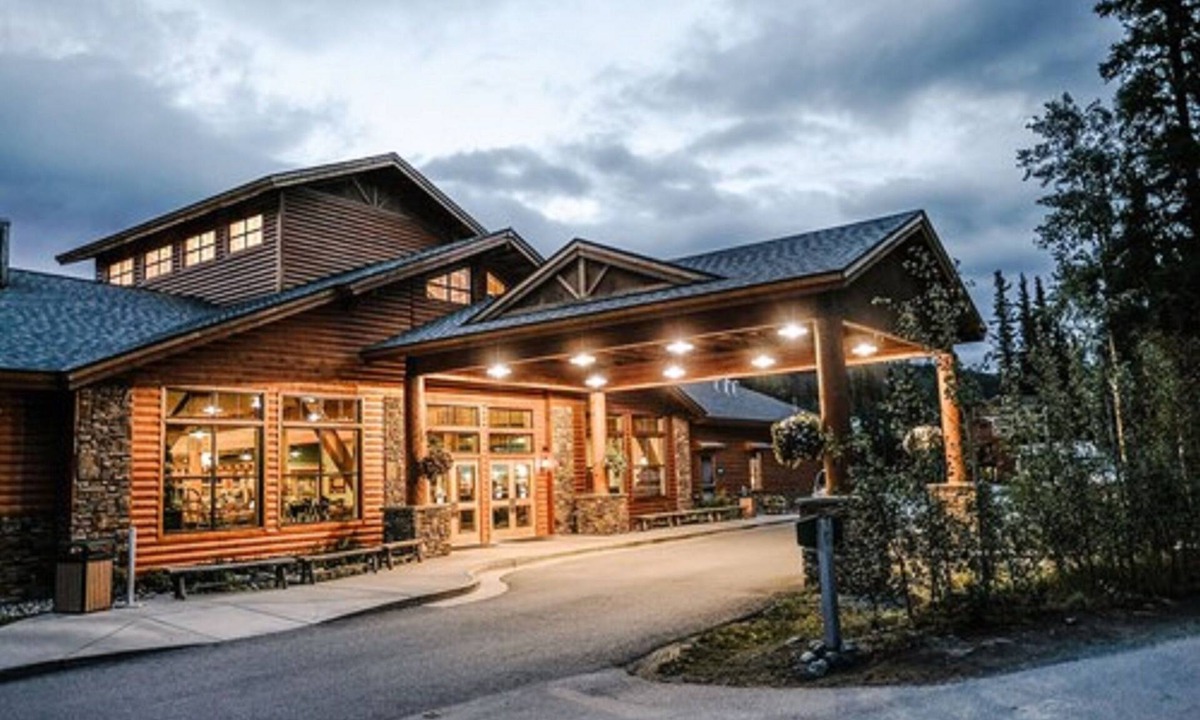 McKinley Park Hotel | Denali Park Village