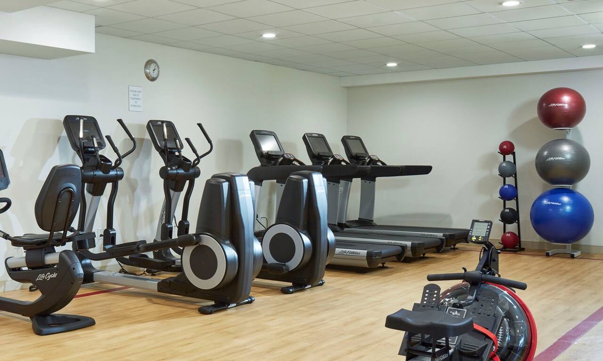 Burlington Hotel | DoubleTree by Hilton Burlington Vermont
