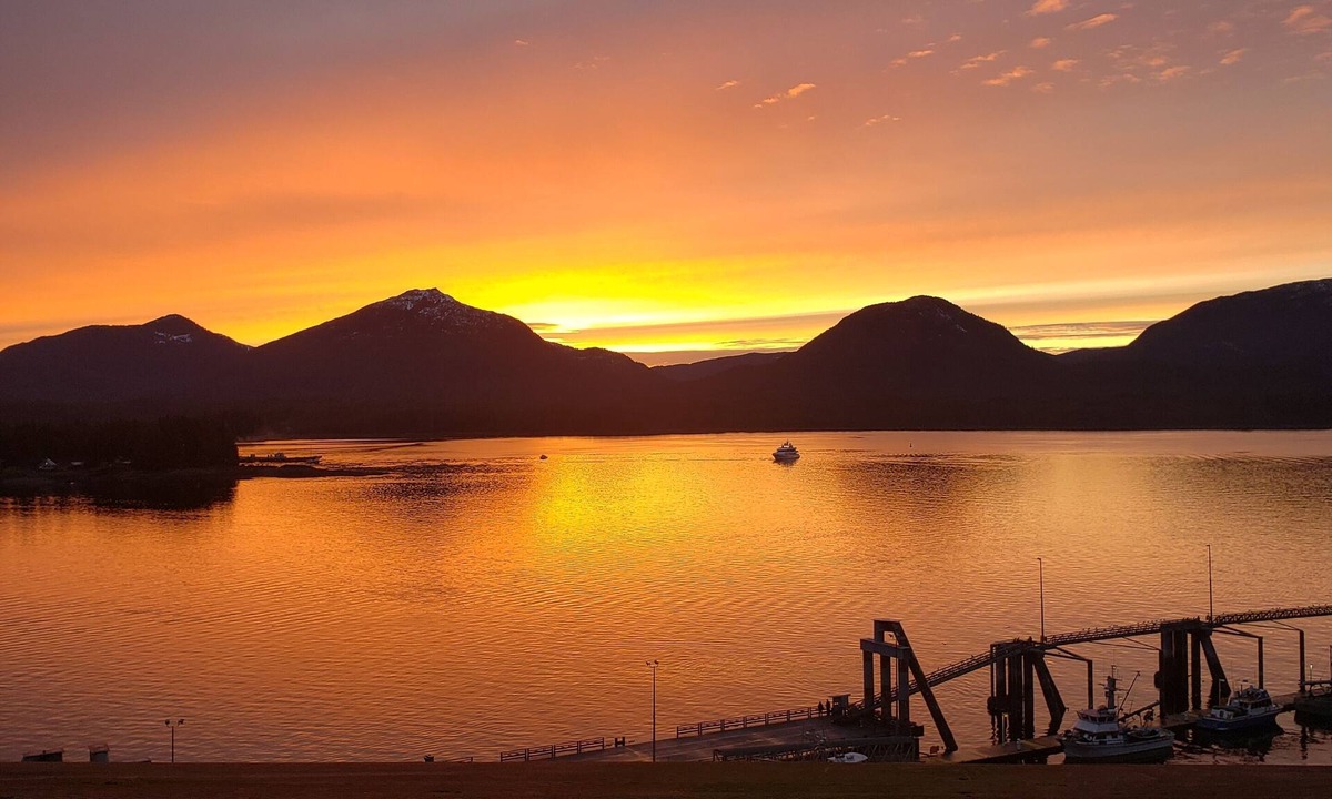 Ketchikan House | Downtown Ketchikan/million Dollar View