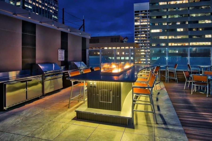 Temescal Apartment | Downtown meets Modern-Calm/Peace/Views