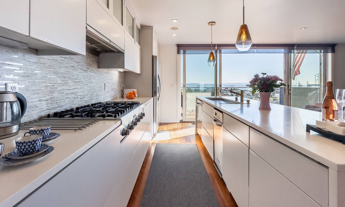 Potrero Hill Apartment | Fantastic Bay Views spectacular home, close to Chase Center/Mission Bay/Oracle