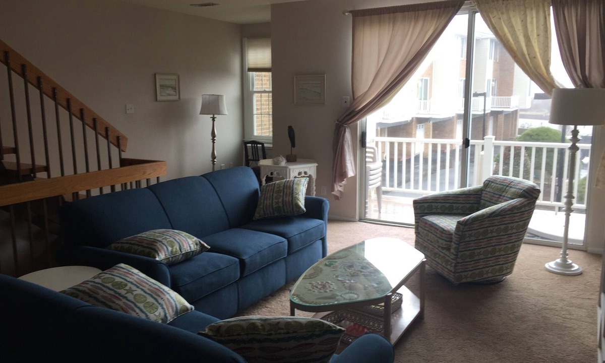 Cape May House | "Great ocean view!" Right across Beach Avenue from the beach, 2-minute walk