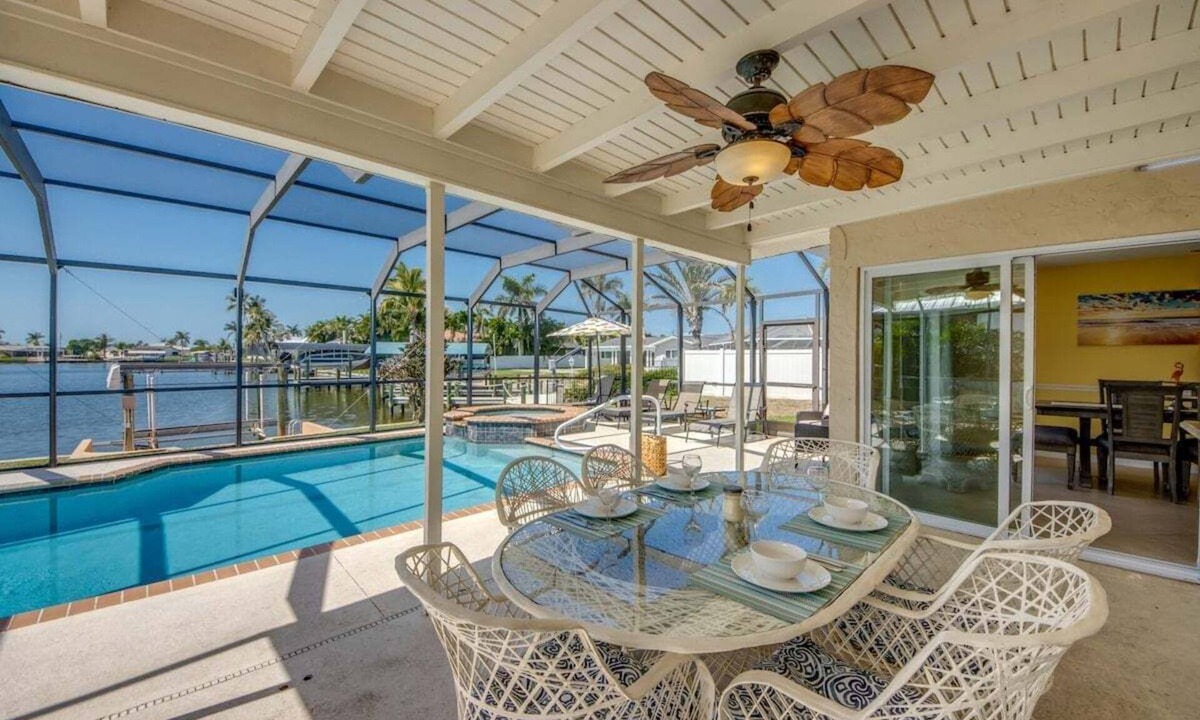 Eight Lakes House | Happy Cape 65, a spacious 3-bedroom, 2-bathroom retreat in beautiful Cape Coral.